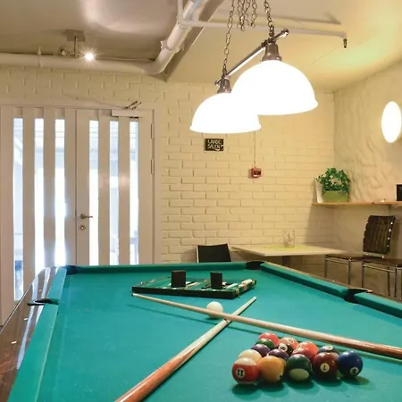 Two-bedroom In アパート